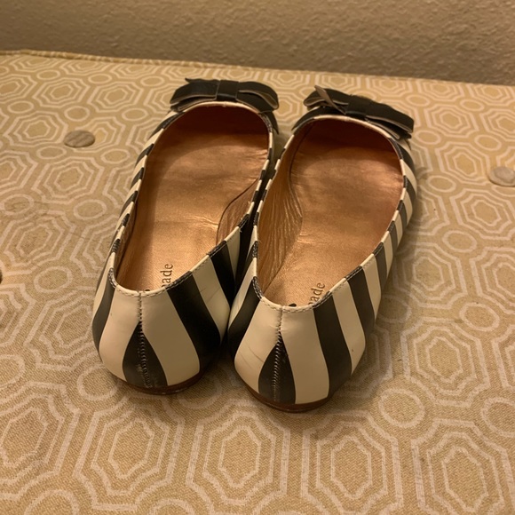 Kate Spade Flats. - Picture 4 of 5